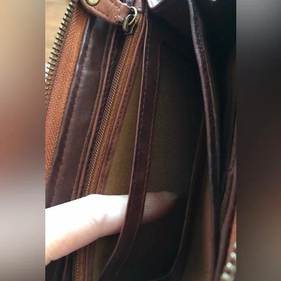 Ashwood Genuine Woven Leather Zip Closure Ladies Wallet Brown - Picture 14 of 16